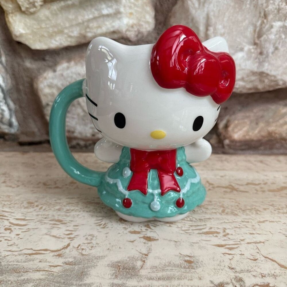 NWOT Hello kitty x silver buffalo 3d figural Christmas tree mug